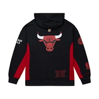 Men's Mitchell & Ness Black Chicago Bulls Hardwood Classics Team Origins Fleece Pullover Hoodie