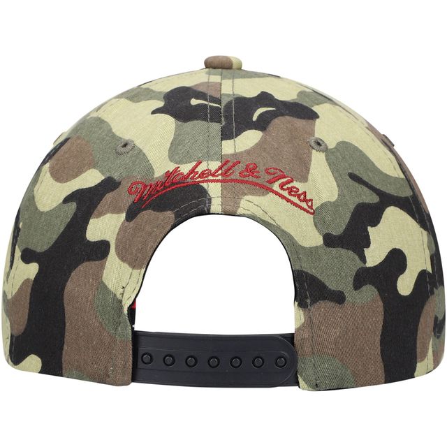 Mitchell & Ness Camo Chicago Bulls Woodland Desert pour homme - Casquette à bouton-pression