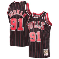 Men's Mitchell & Ness Dennis Rodman Black Chicago Bulls / Hardwood Classics Swingman Jersey