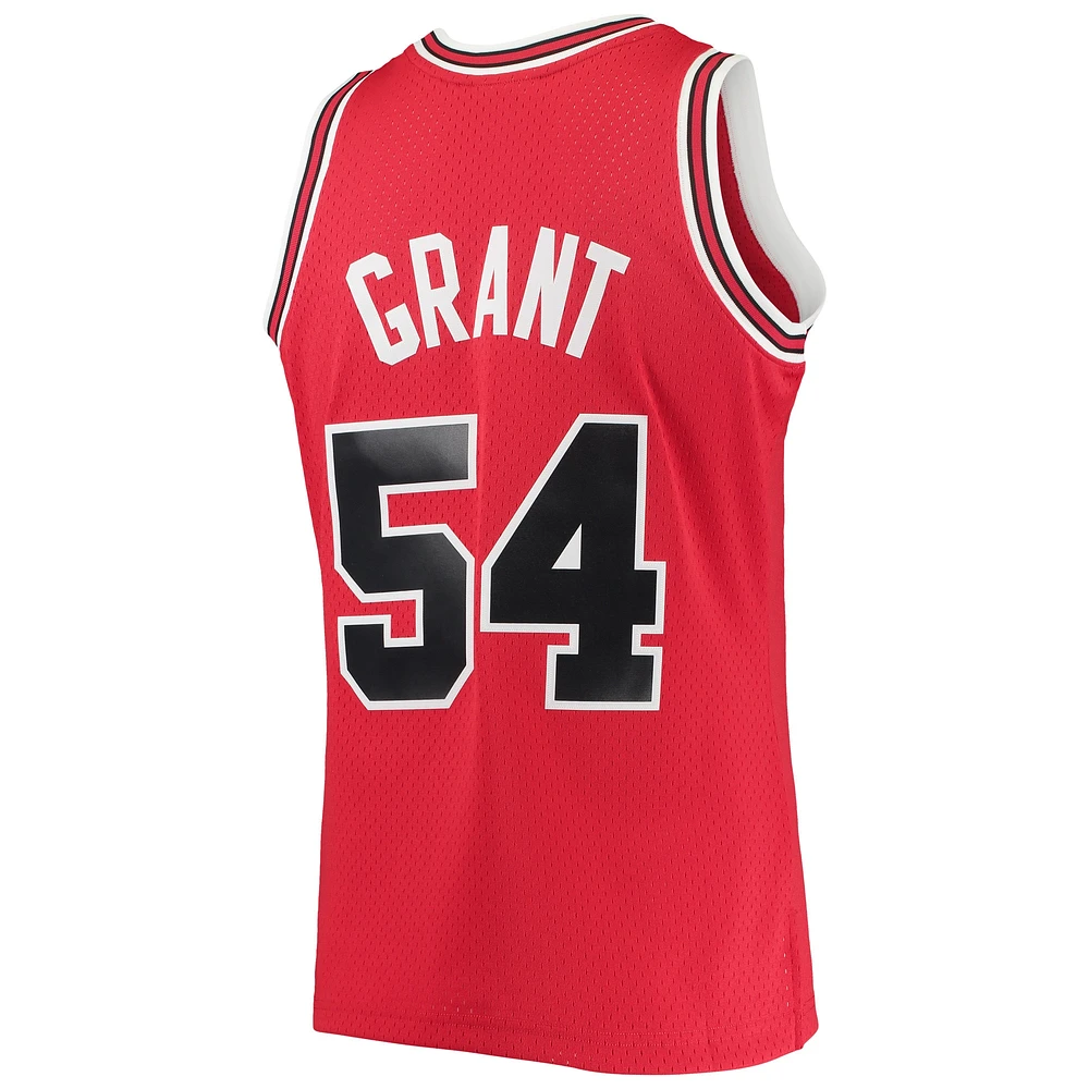 Men's Mitchell & Ness Horace Grant Red Chicago Bulls 1990/91 Throwback Dark Swingman Jersey