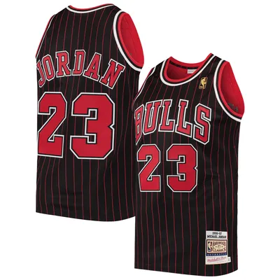 Michael Jordan Chicago Bulls Mitchell & Ness 1996 Hardwood Classics Authentic Jersey - Black