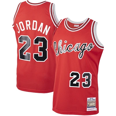 Mitchell & Ness Michael Jordan Red Chicago Bulls 1984 authentique joueur à la retraite pour homme - Maillot