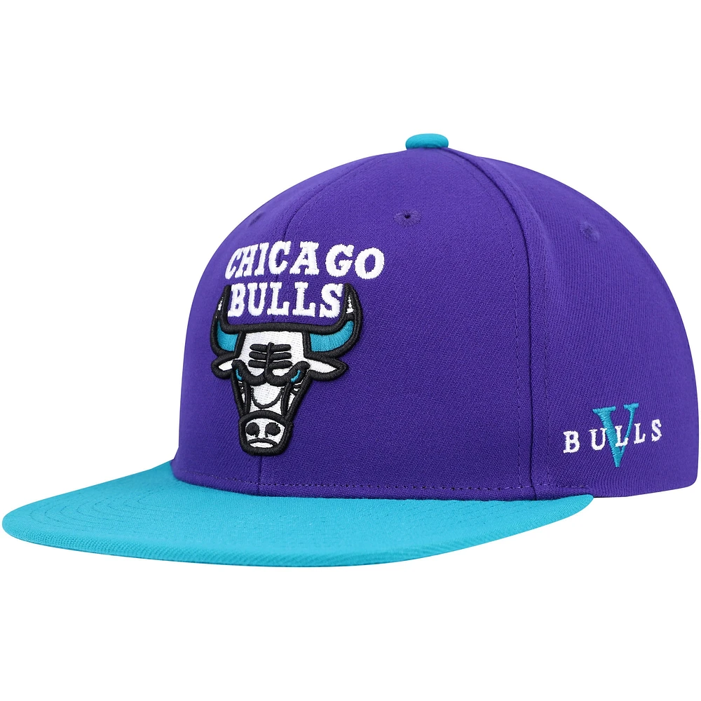 Men's Mitchell & Ness Purple/Teal Chicago Bulls Core Snapback Hat