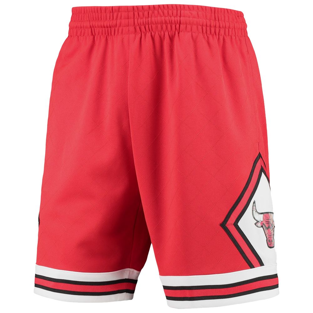 Men's Mitchell & Ness Red Chicago Bulls 1997 Hardwood Classics 75th Anniversary Swingman Shorts