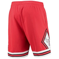 Men's Mitchell & Ness Red Chicago Bulls 1997 Hardwood Classics 75th Anniversary Swingman Shorts