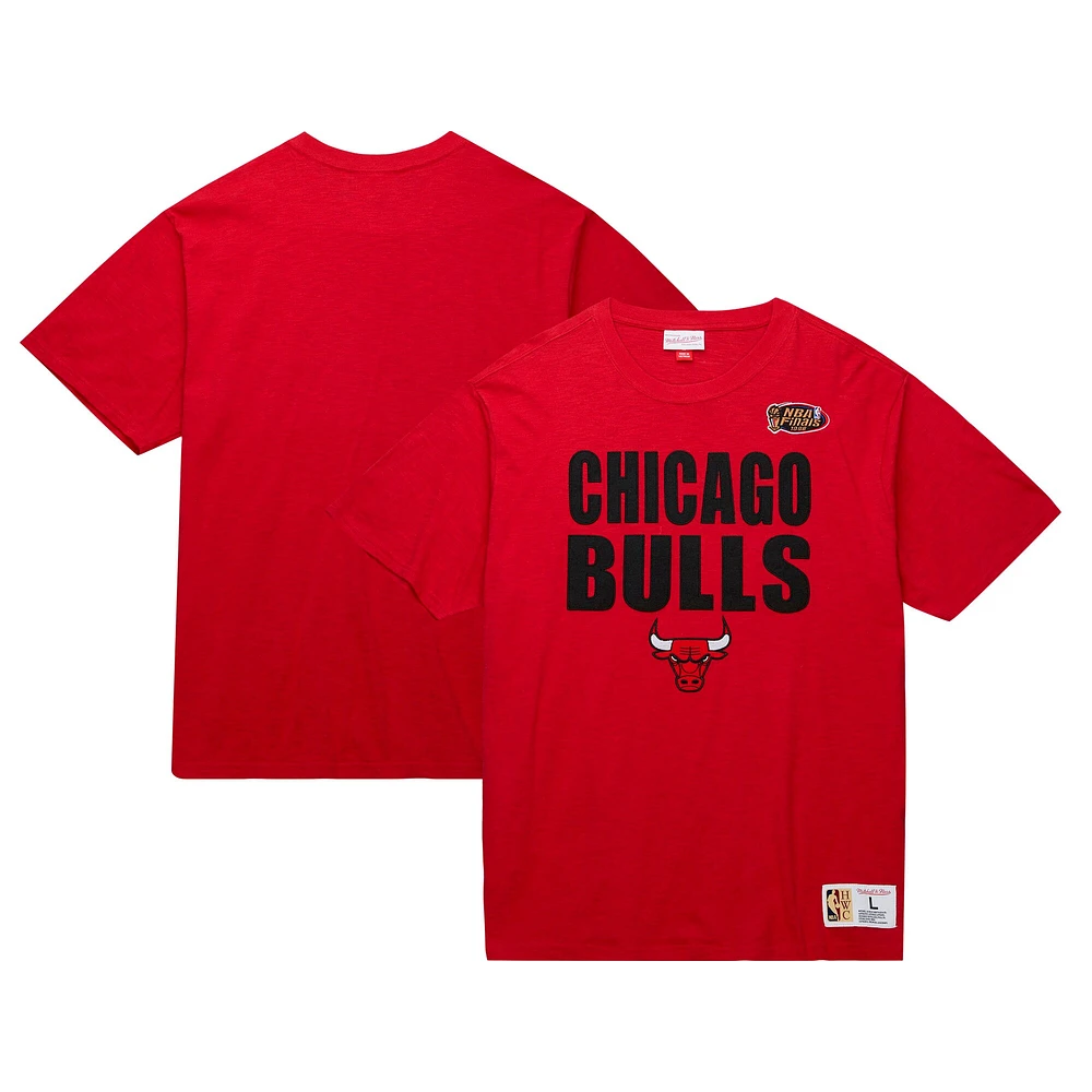 T-shirt flammé légendaire Mitchell & Ness Chicago Bulls Hardwood Classics rouge pour hommes