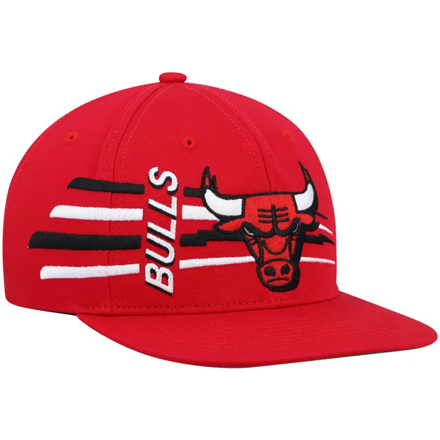 Lids Chicago Bulls Mitchell & Ness Hardwood Classics In Your Face Deadstock Snapback  Hat - White