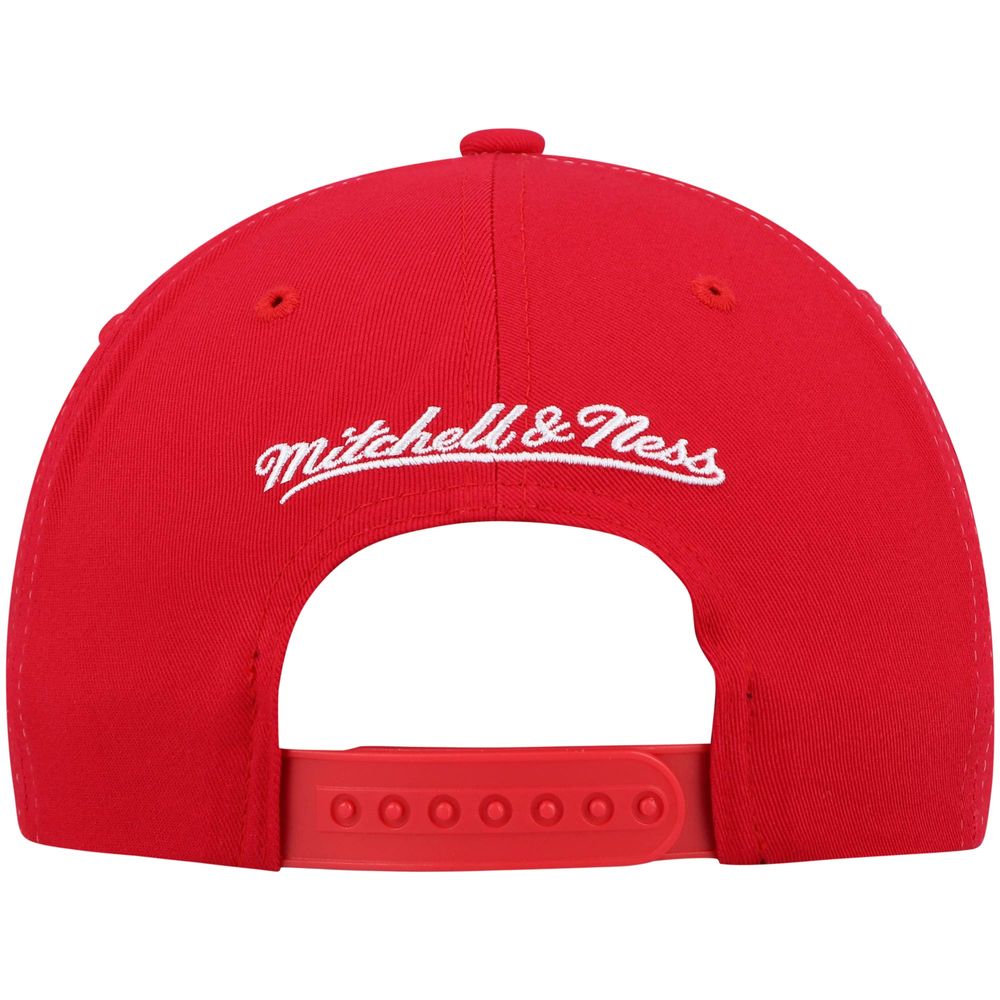 Men's Mitchell & Ness Red Chicago Bulls Retro Bolt Deadstock Snapback Hat