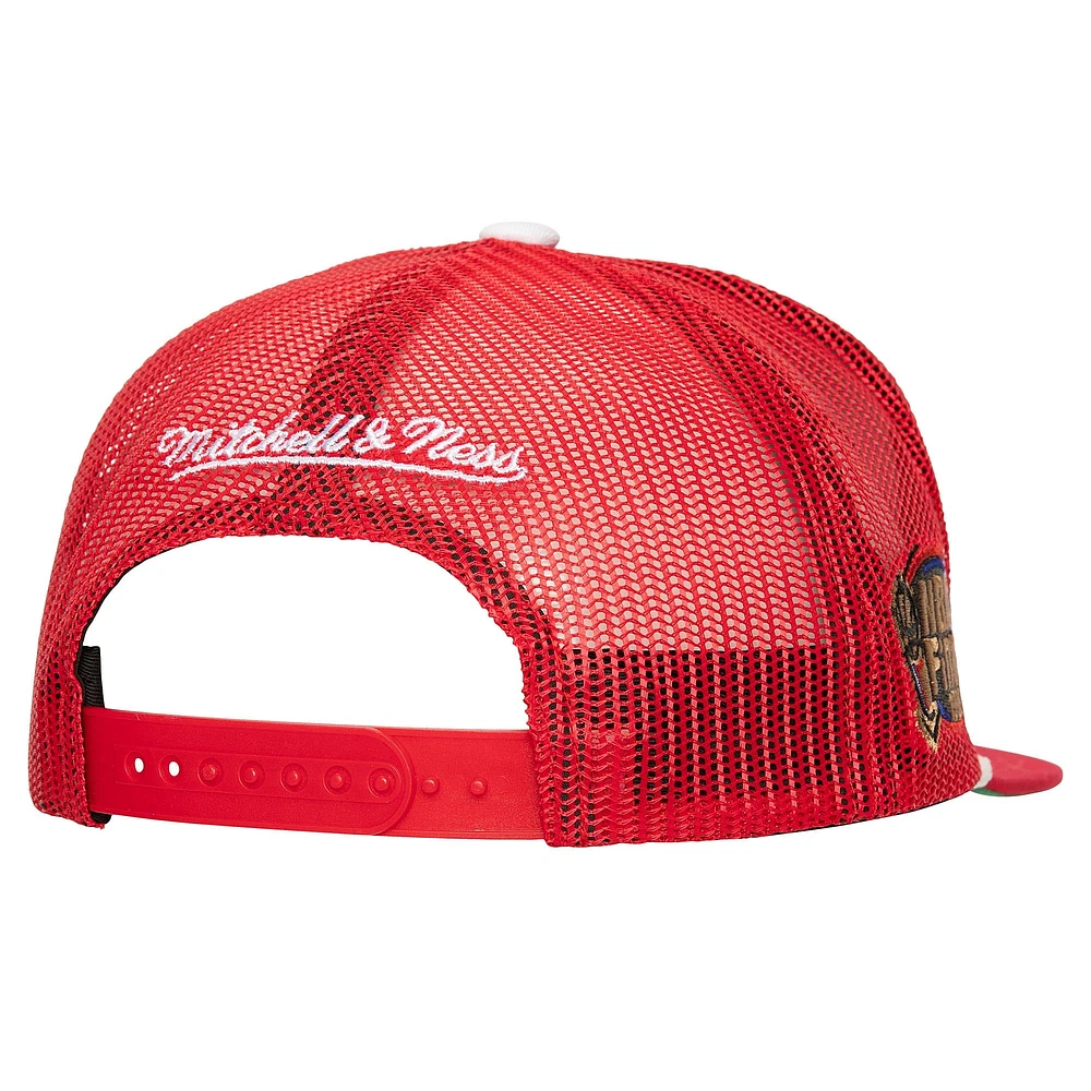 Casquette snapback rouge Chicago Bulls Roper Meshback Trucker pour hommes