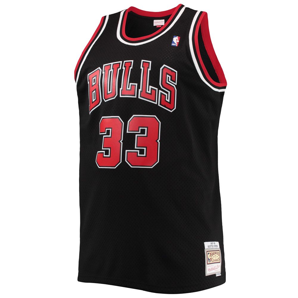 Lids Scottie Pippen Chicago Bulls Mitchell & Ness Big Tall Hardwood  Classics Swingman Jersey - Black