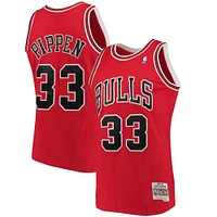 Men's Mitchell & Ness Scottie Pippen Red Chicago Bulls 1997/98 Big Tall Hardwood Classics Swingman Jersey