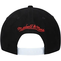 Men's Mitchell & Ness Silver/Gray Chicago Bulls Day 5 Snapback Hat