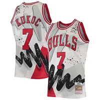 Men's Mitchell & Ness Toni Kukoc White Chicago Bulls Hardwood Classics 1995/96 Hyper Hoops Swingman Jersey