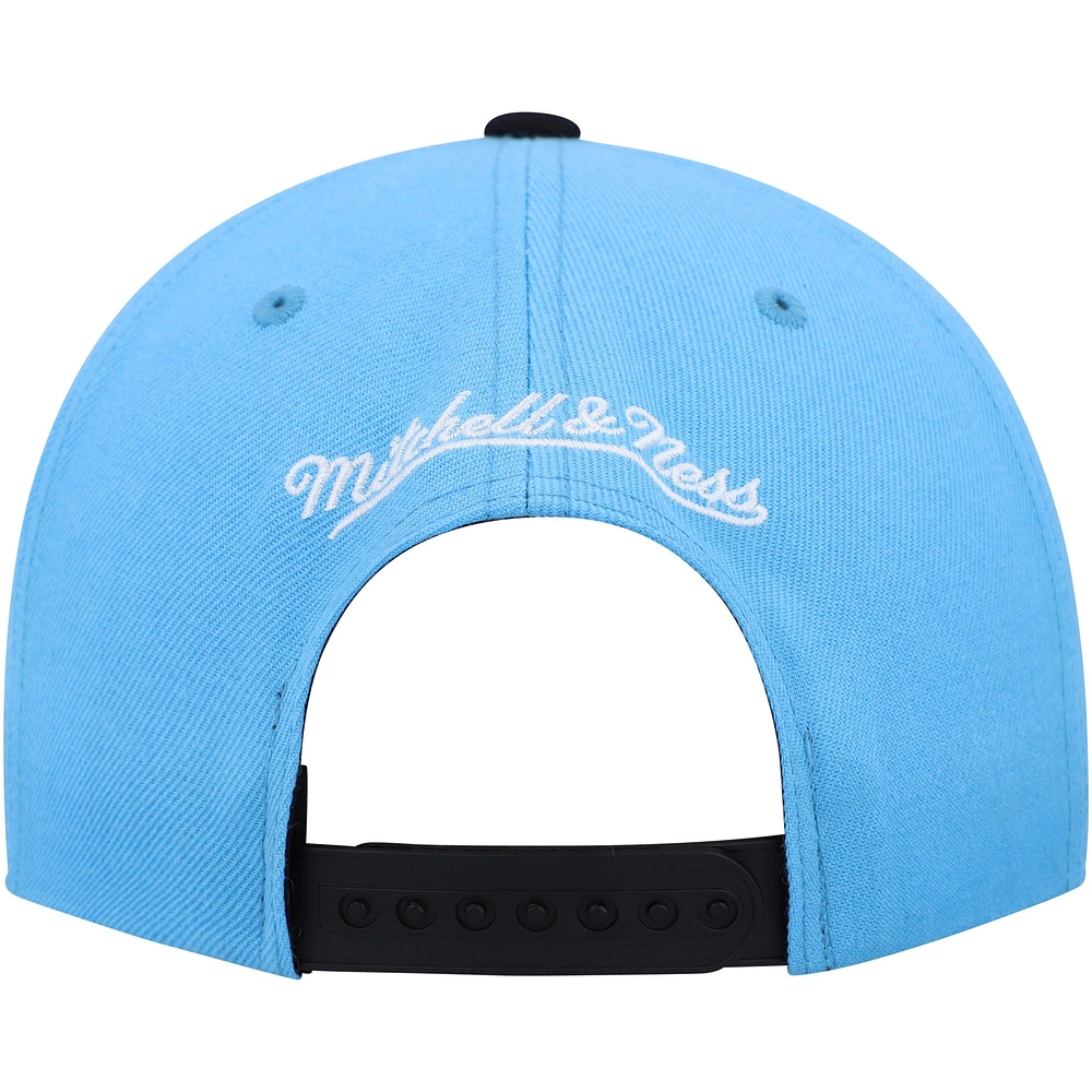 Men's Mitchell & Ness White/Light Blue Chicago Bulls Day One Snapback Hat