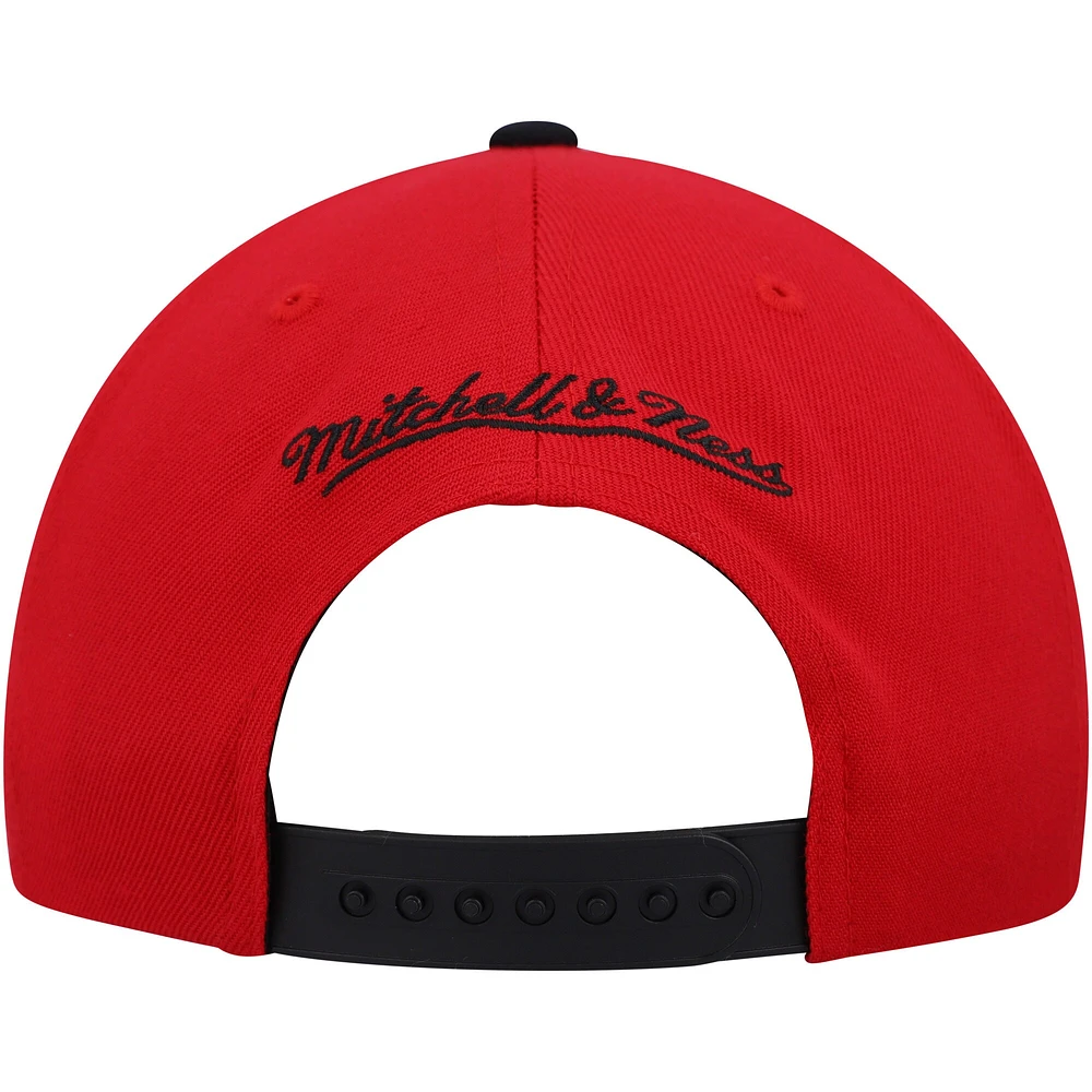 Casquette Snapback Day One des Chicago Bulls Mitchell & Ness blanc/rouge pour hommes