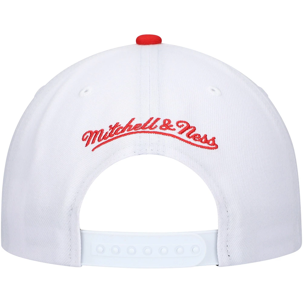 Casquette Chicago Bulls Hardwood Classics Core 2-Tone 2.0 Pro Snapback Mitchell & Ness pour homme, blanc/rouge