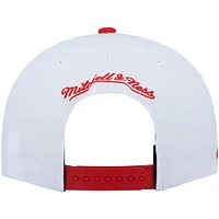 Casquette Snapback Chicago Bulls Hardwood Classics Mitchell & Ness blanc/rouge pour hommes