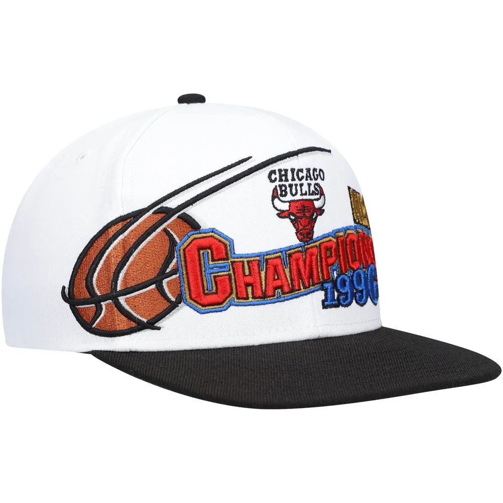 Chicago Bulls Mitchell & Ness Hardwood Classics 1996 NBA Champions Wave  Snapback Hat - Black