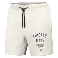 Short en polaire épais NBA x Staple Chicago Bulls Pigeon pour homme crème