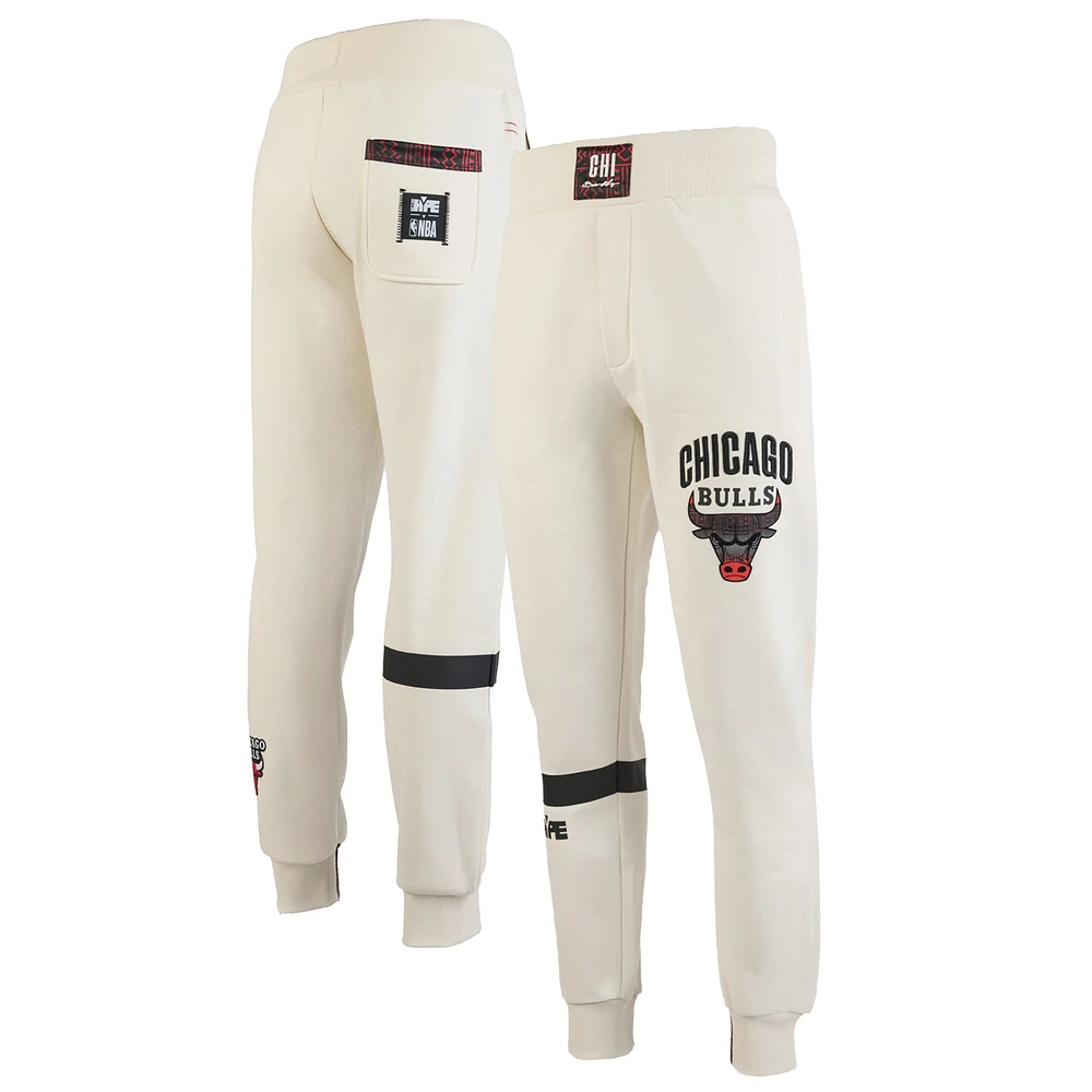 Pantalon de jogging qualité supérieure NBA x Two Hype pour homme, couleur crème, collection Culture & Hoops des Chicago Bulls
