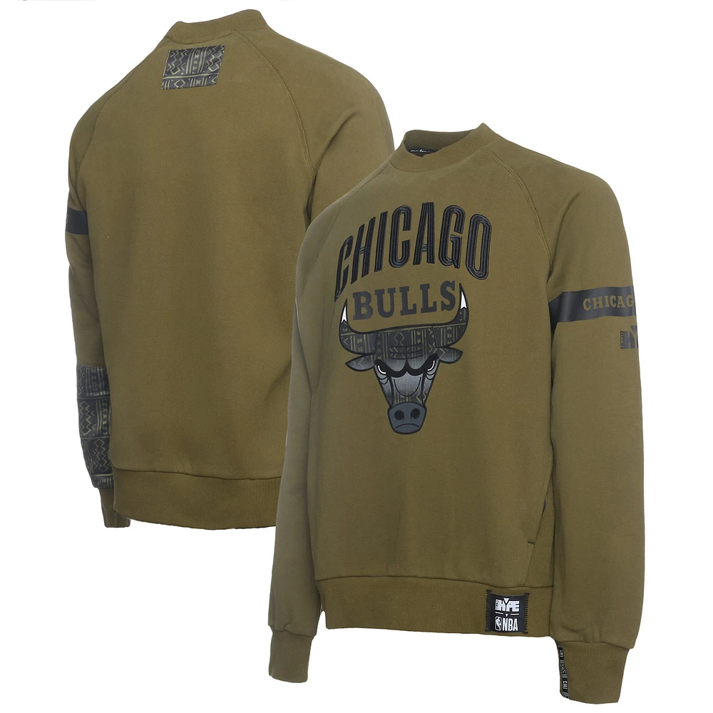 Men's NBA x Two Hype  Olive Chicago Bulls Culture & Hoops Collection Premium Pullover Sweatshirt