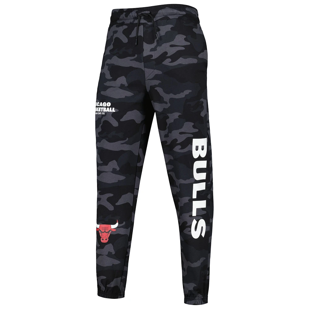 Men's New Era Black/Camo Chicago Bulls Tonal Joggers