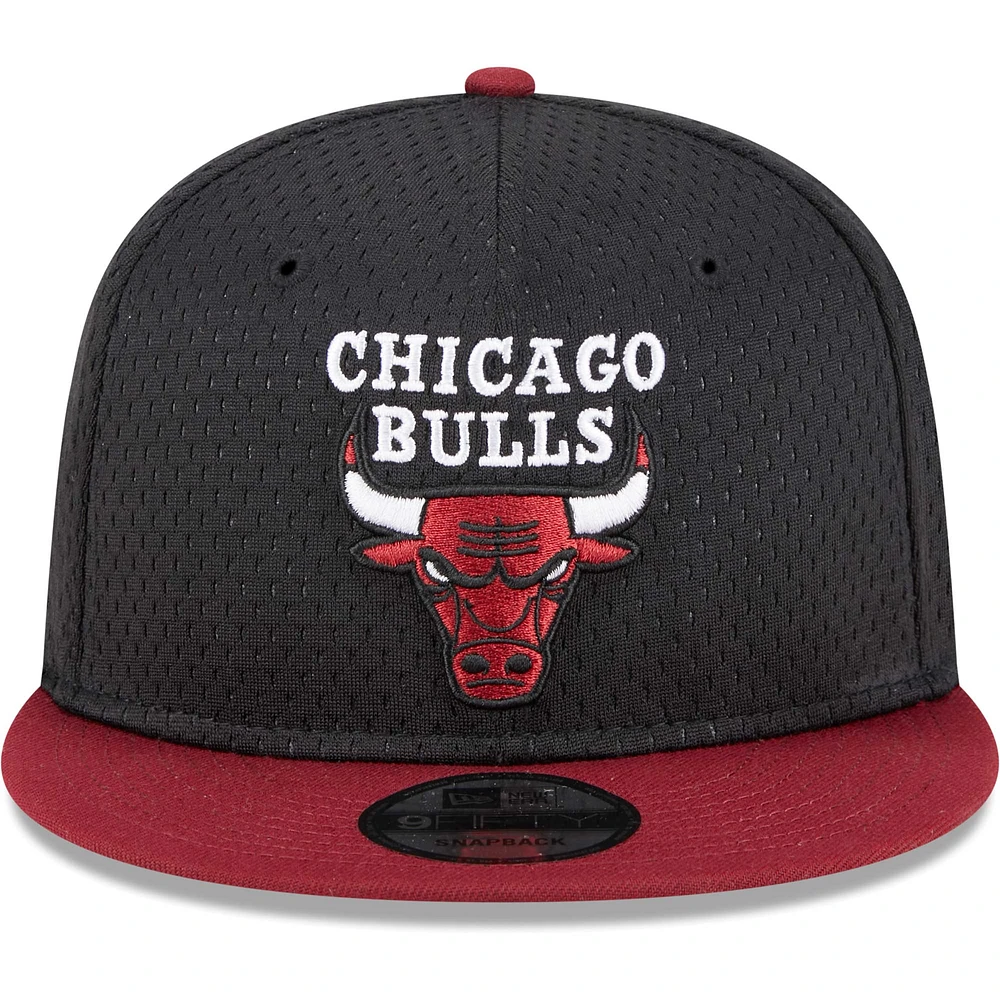 Casquette Snapback 9FIFTY en maille Chicago Bulls New Era noir/rouge pour homme