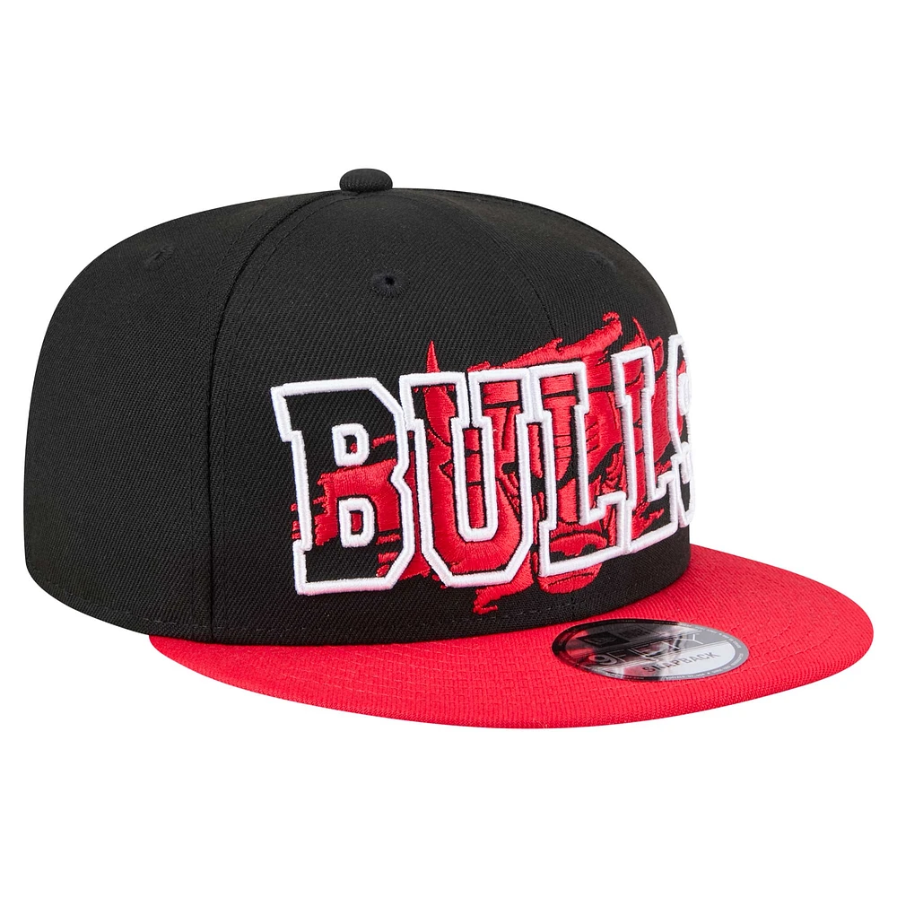 Men's New Era Black/Red Chicago Bulls Sport Night Splatter Two-Tone Snapback 9FIFTY Snapback Hat