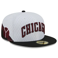 Casquette ajustée officielle 59FIFTY Chicago Bulls 2022/23 City Edition pour homme New Era noire