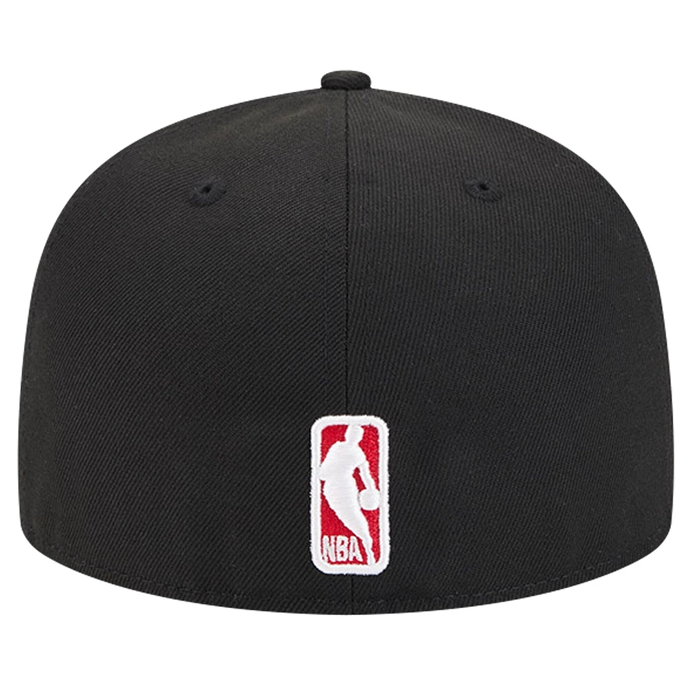 Casquette ajustée 59FIFTY avec application en cuir New Era pour hommes, Chicago Bulls Court Sport, noire