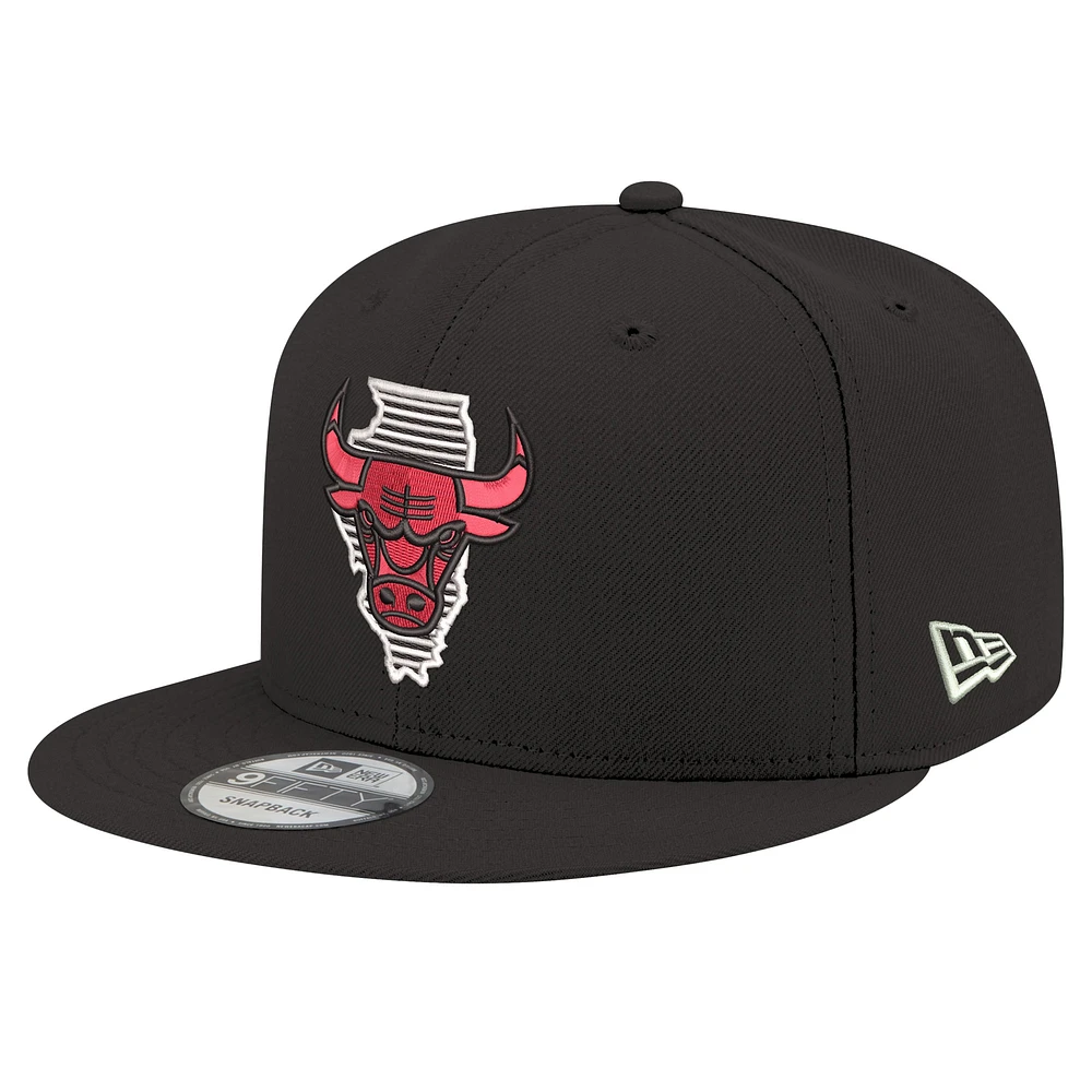 Men's New Era Black Chicago Bulls State Pride 9FIFTY Snapback Hat