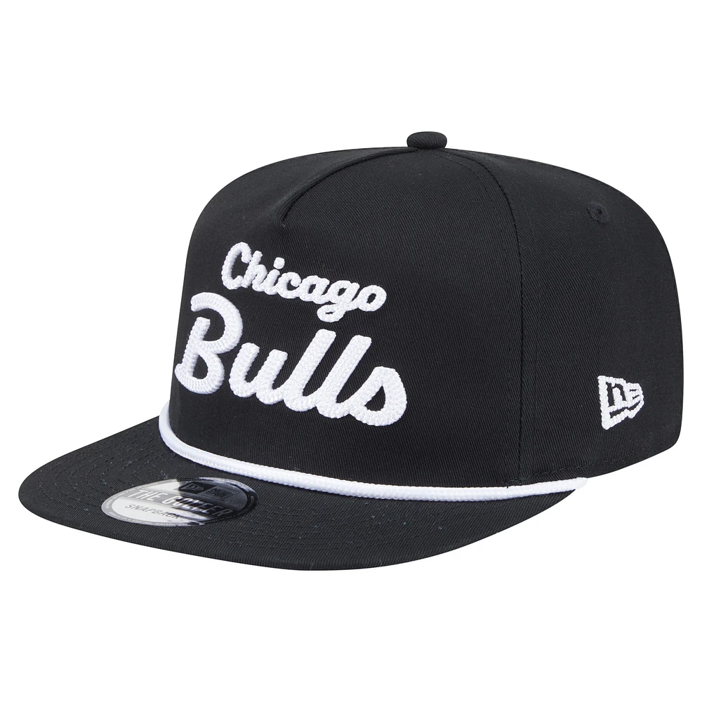 Men's New Era Black Chicago Bulls Team Text Golfer Snapback Hat