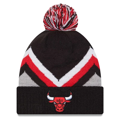 Men's New Era Black Chicago Bulls Zig Zag Cuffed Knit Hat with Pom