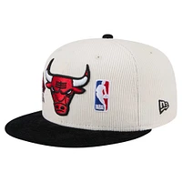 Men's New Era Cream Chicago Bulls Two-Tone 9FIFTY Snapback Hat