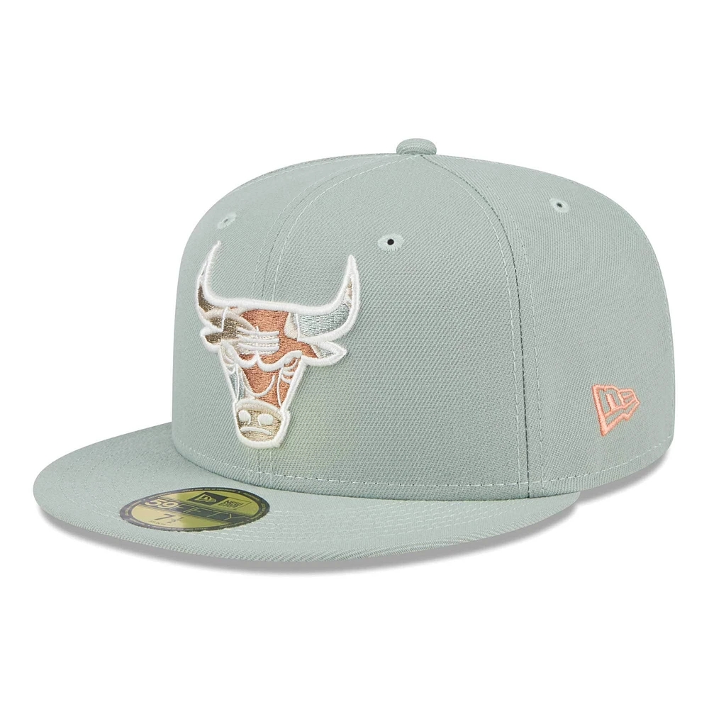 Casquette ajustée 59FIFTY verte Chicago Bulls Springtime Camo pour hommes New Era