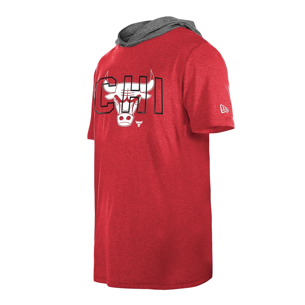 Men's New Era Heather Red Chicago Bulls Active Hoodie T-Shirt