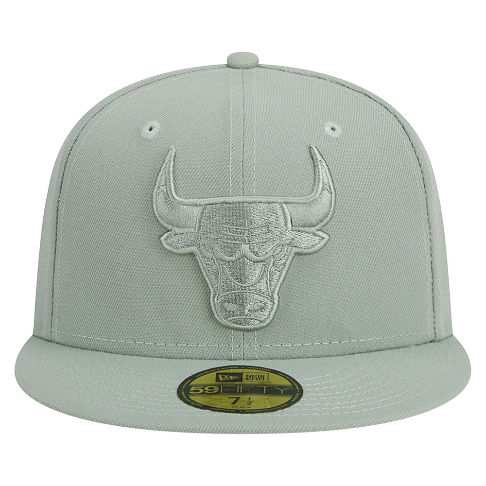 Men's New Era Light Green Chicago Bulls Sage Color Pack 59FIFTY Fitted Hat