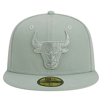 V107988 BULLS NBA NWE FA23 Pack Couleur Sage 59Fifty HATMENHIC