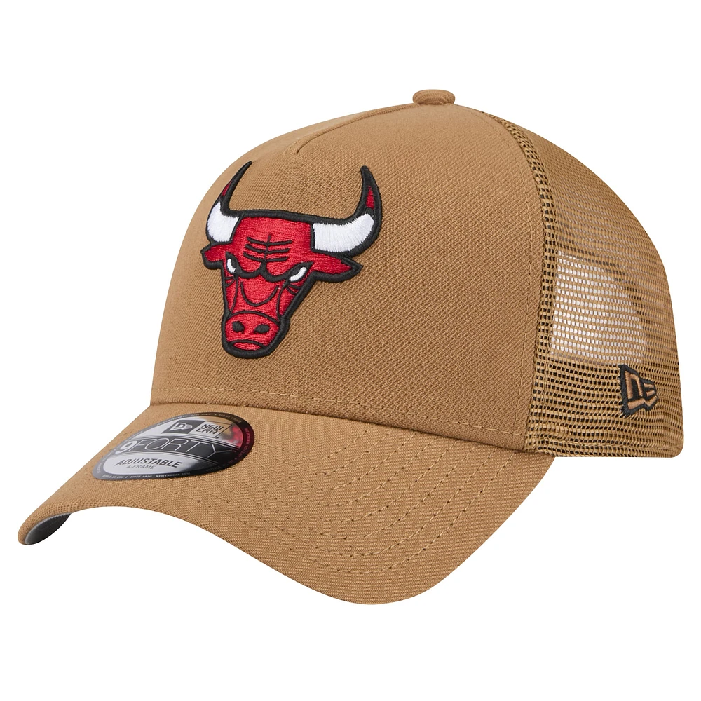 Men's New Era Tan Chicago Bulls 9FORTY A-Frame Trucker Adjustable Hat