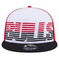 Men's New Era White/Black Chicago Bulls Throwback Gradient Tech Font 9FIFTY Snapback Hat