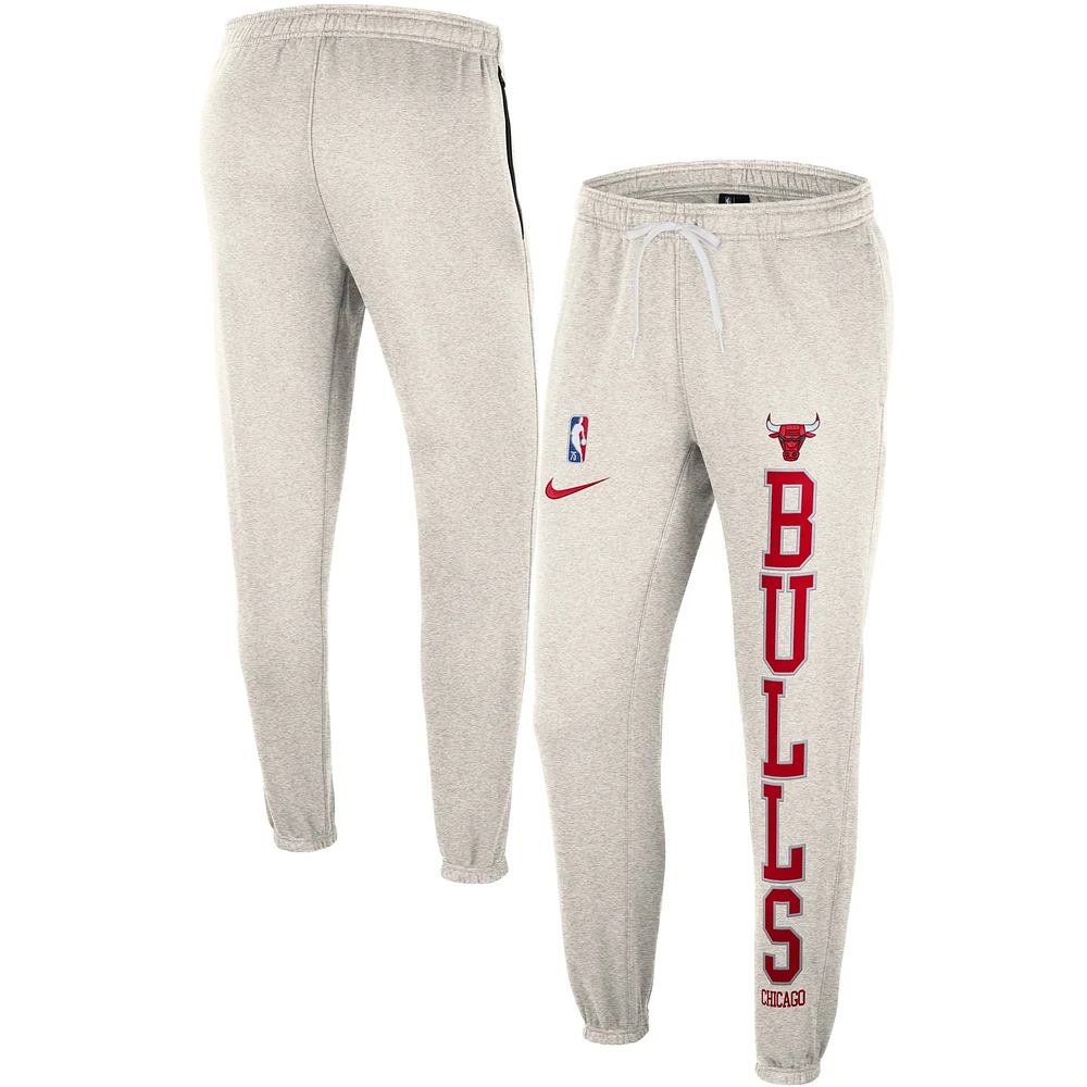 Pantalon Nike Oatmeal Chicago Bulls 75th Anniversary Courtside Fleece pour Homme