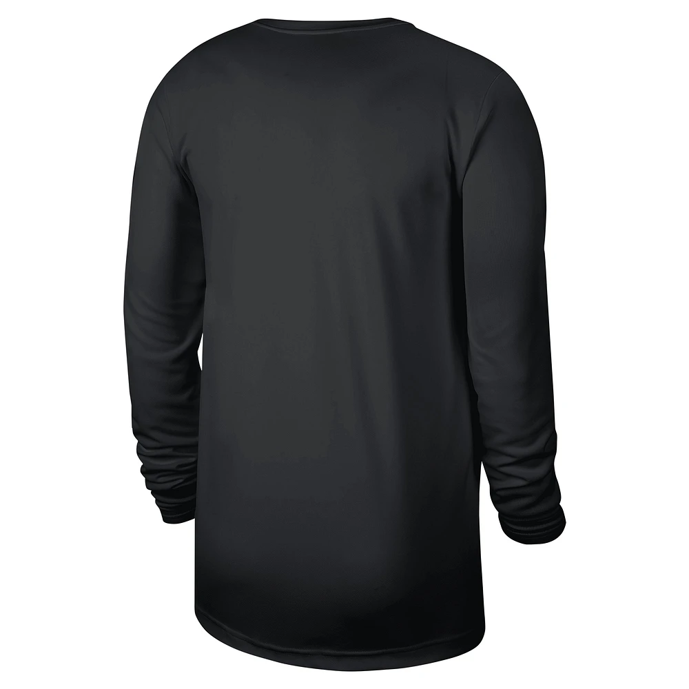 Men's Nike Chicago Bulls 2024/25 Legend On-Court Practice Long Sleeve T-Shirt