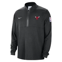 Men's Nike Black Chicago Bulls Authentic Performance Half-Zip Jacket