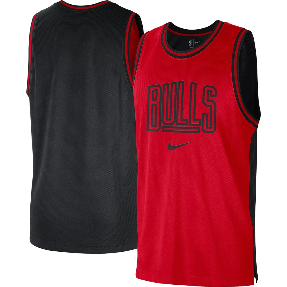 Débardeur en maille Nike Performance pour homme Chicago Bulls Courtside Versus Force Split DNA Rouge/Noir