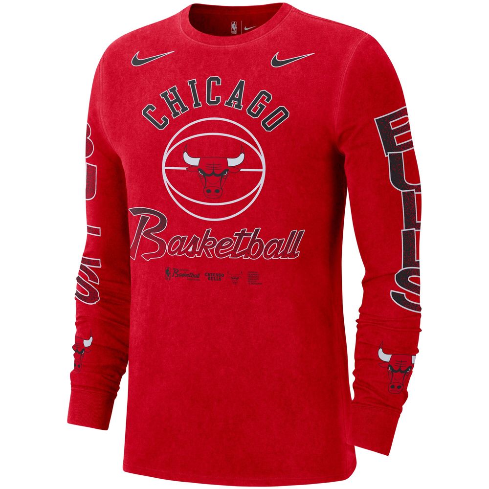 Nike Men's Chicago Bulls Red Essential Courtside T-Shirt, Large