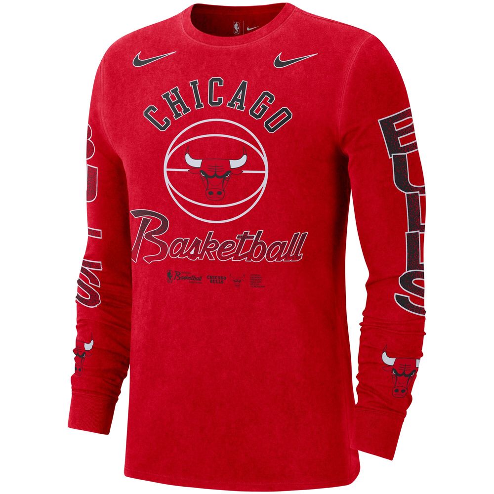 Men's Nike Red Chicago Bulls Courtside Retro Elevated Long Sleeve T-Shirt