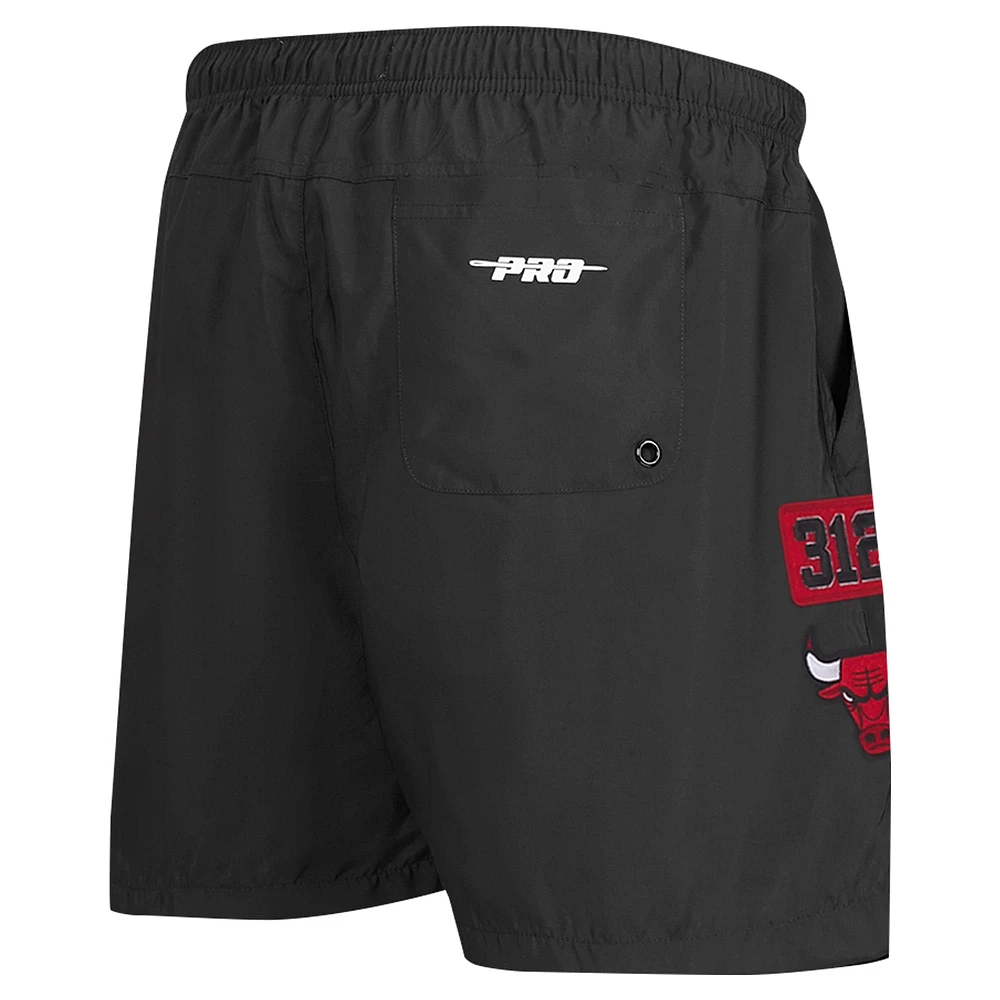 Short Pro Standard noir pour homme Chicago Bulls Area Code