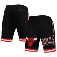 Men's Pro Standard Black Chicago Bulls Chenille Shorts