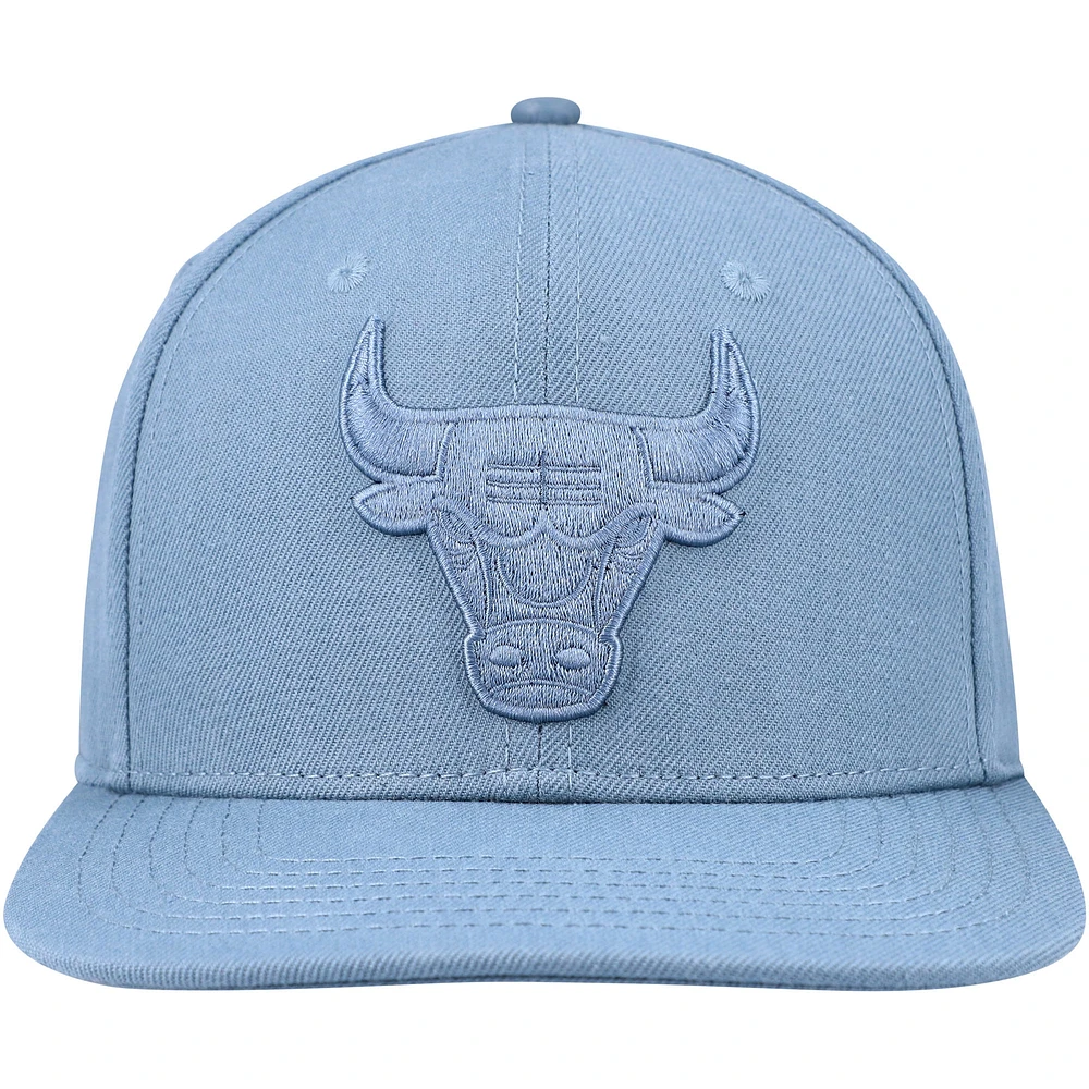 Casquette Snapback ton sur ton Pro Standard bleue des Chicago Bulls pour hommes