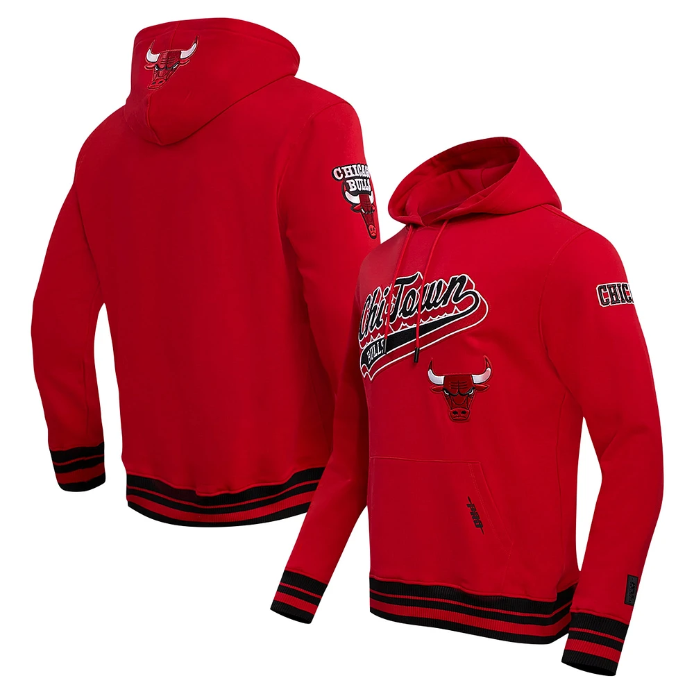 Men's Pro Standard Red Chicago Bulls Script Tail Pullover Hoodie